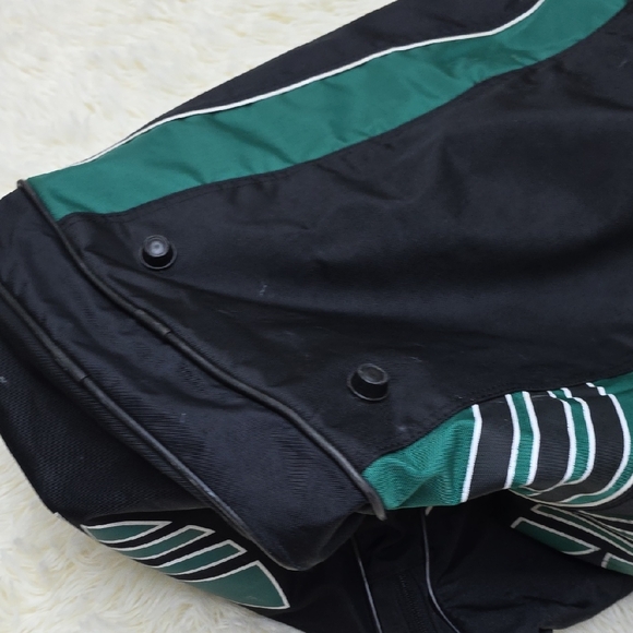 Adidas Vintage Black and Teal Sports Bag - Picture 11 of 14